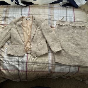 Kasper tweed beige blazer and skirt in a size 4.
